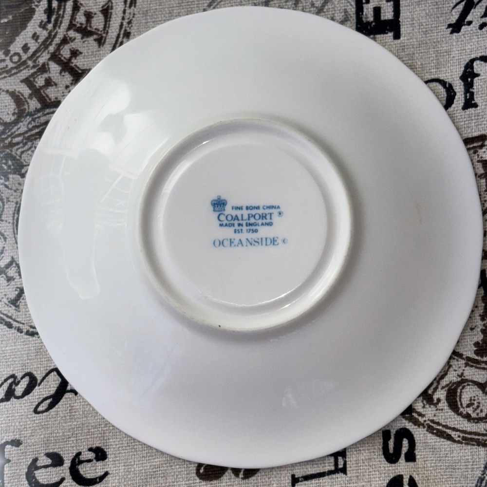 Coalport Oceanside White Saucer 5 1/2" Fine Bone China Made In England Shells - Picture 4 of 4